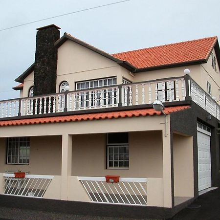 Moradia Familiar Novavista - T3 Hostel Мадалена Екстериор снимка